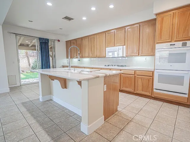 28859 Rock Canyon Saugus, CA 91390