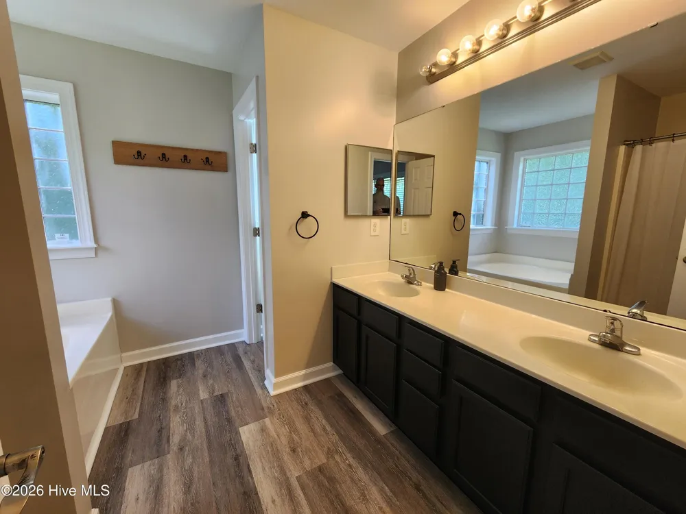 511 Sunset Strip Jacksonville, NC 28540