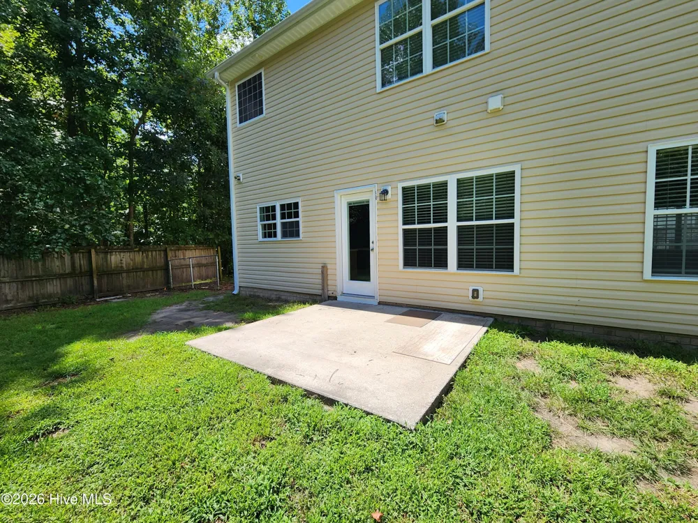 511 Sunset Strip Jacksonville, NC 28540