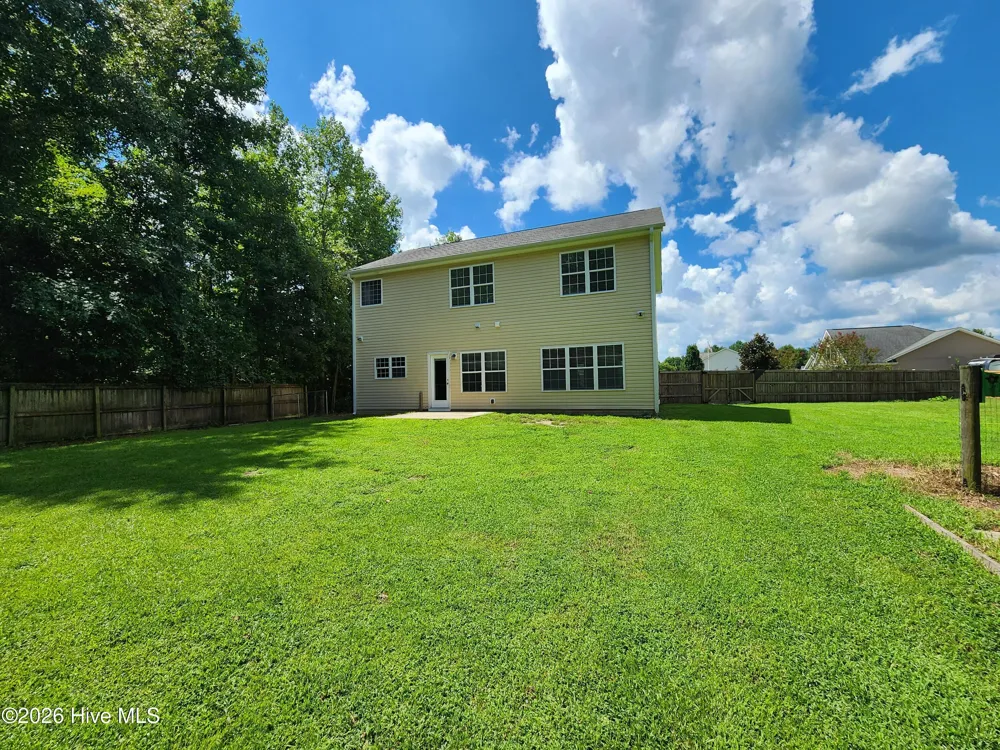 511 Sunset Strip Jacksonville, NC 28540