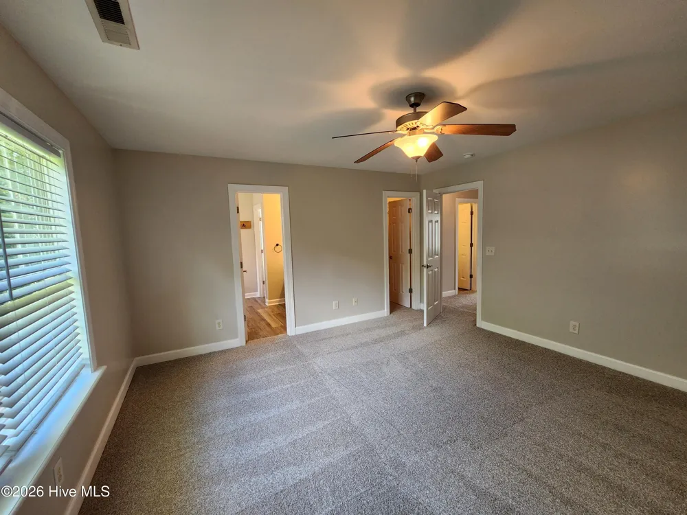 511 Sunset Strip Jacksonville, NC 28540