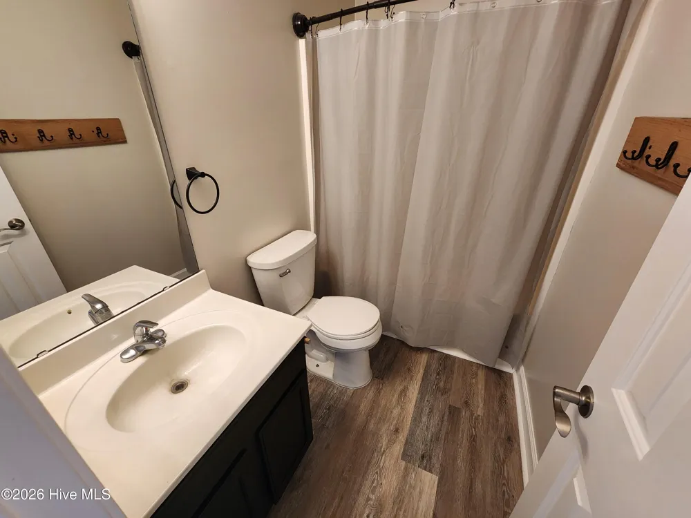 511 Sunset Strip Jacksonville, NC 28540