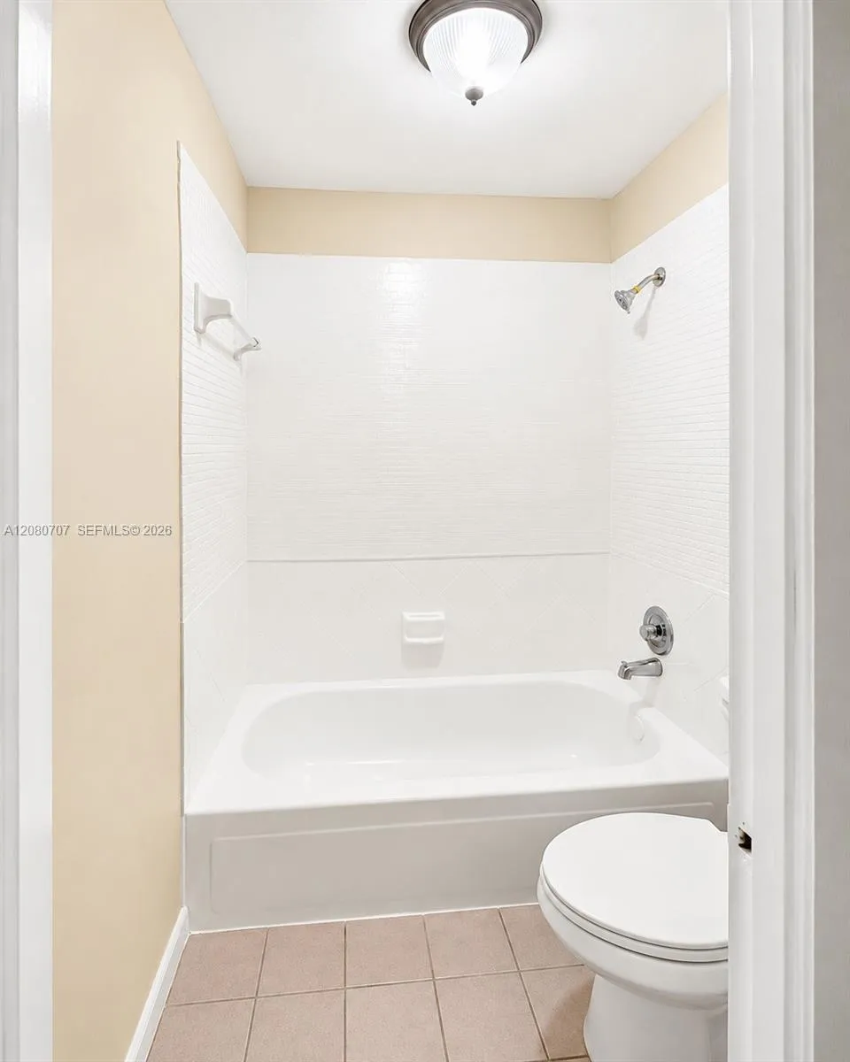 20108 SW 123rd Dr #20108 Miami, FL 33177