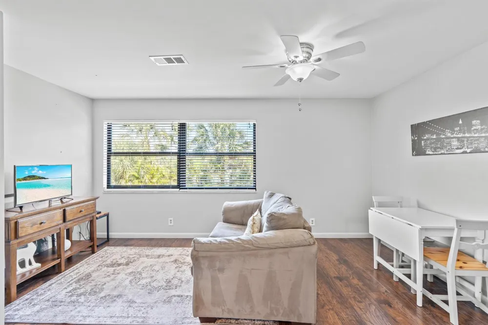 5656 South Shore Boulevard Wellington, FL 33449