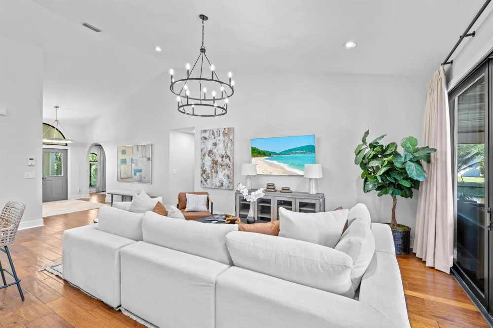 5656 South Shore Boulevard Wellington, FL 33449