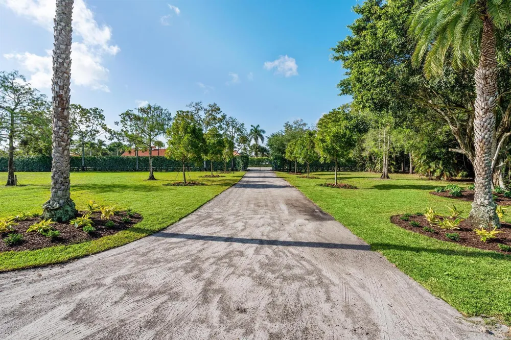 5656 South Shore Boulevard Wellington, FL 33449