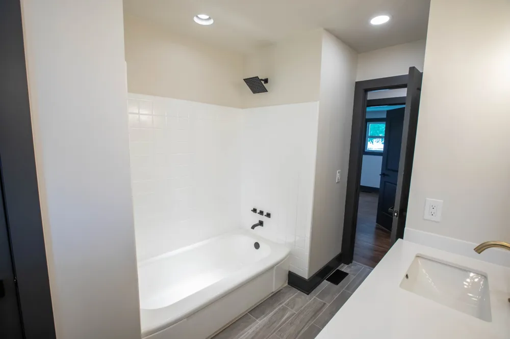 204 Weldon Dr Hermitage, TN 37076