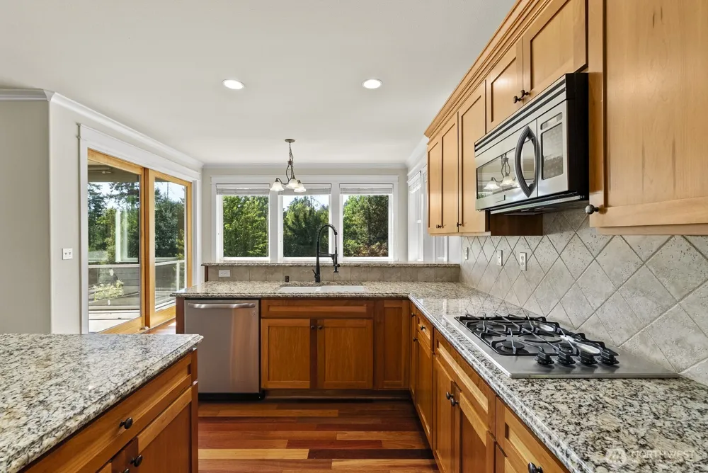 6320 65th Avenue NW Gig Harbor, WA 98335