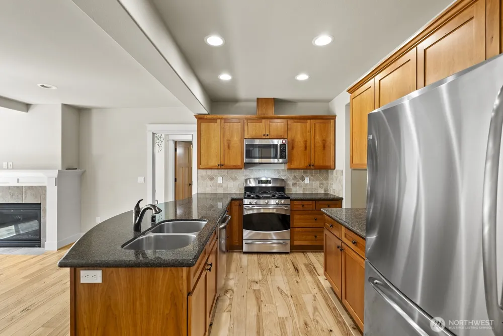 6320 65th Avenue NW Gig Harbor, WA 98335