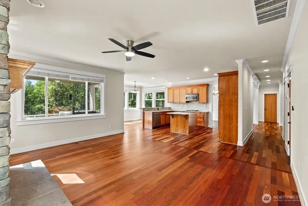 6320 65th Avenue NW Gig Harbor, WA 98335