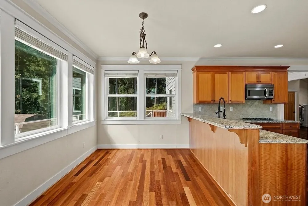 6320 65th Avenue NW Gig Harbor, WA 98335
