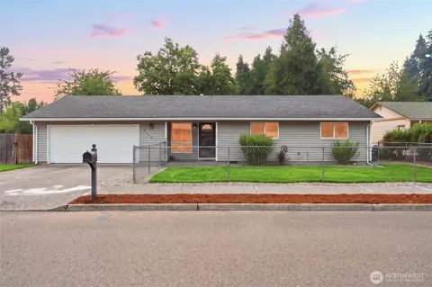 2102 NE 96th Court
