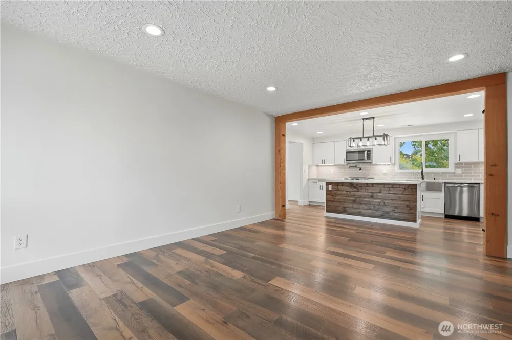 2102 NE 96th Court Vancouver, WA 98664