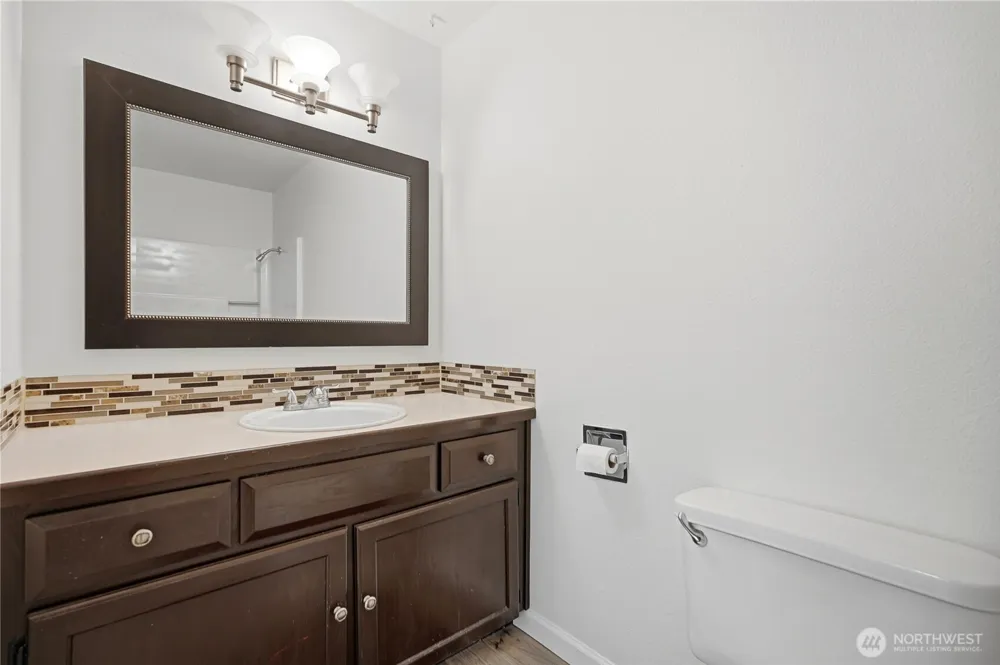2102 NE 96th Court Vancouver, WA 98664