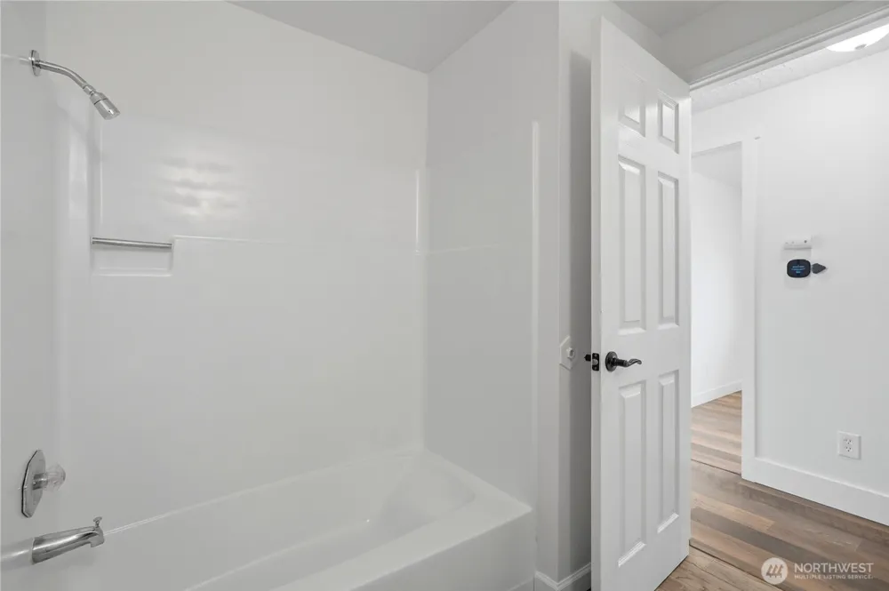 2102 NE 96th Court Vancouver, WA 98664