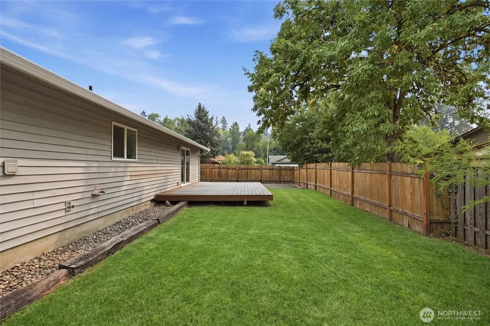 2102 NE 96th Court Vancouver, WA 98664