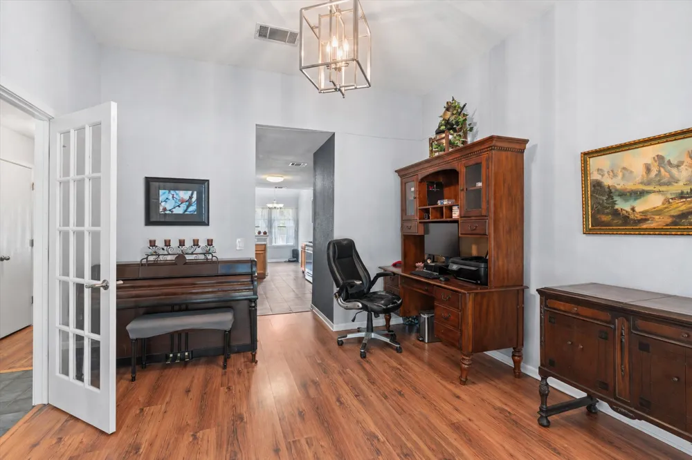 112 Dogwood Drive Georgetown, TX 78626
