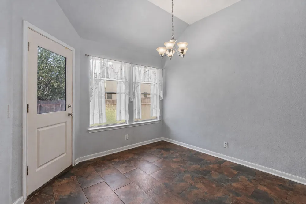 112 Dogwood Drive Georgetown, TX 78626