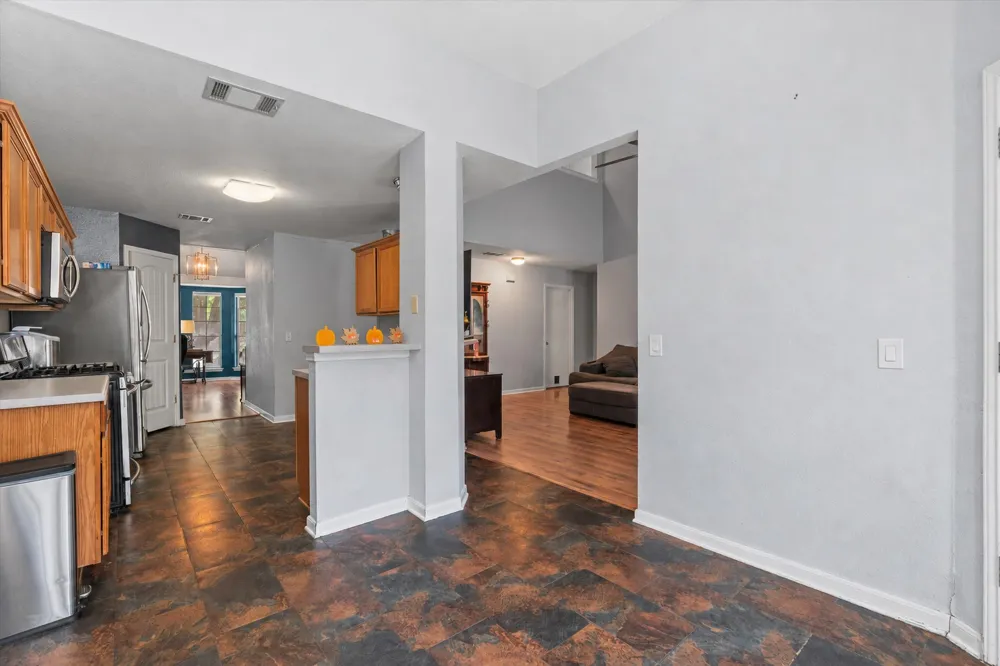 112 Dogwood Drive Georgetown, TX 78626