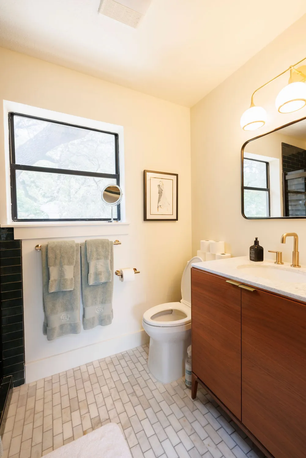 7320 Cave Hollow Austin, TX 78750