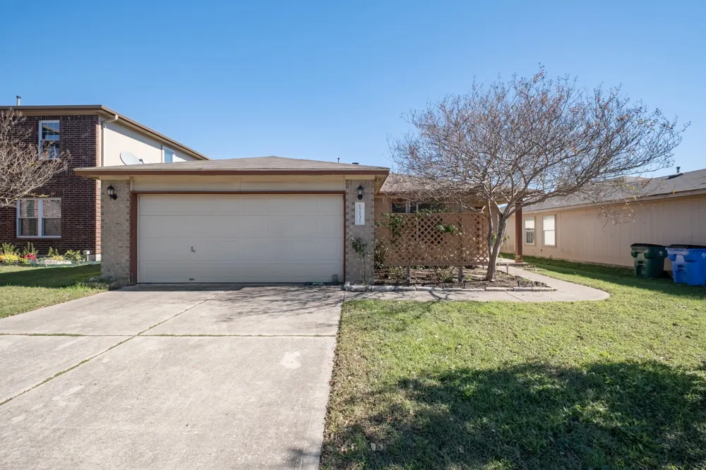 17131 Dashwood Creek Drive Pflugerville, TX 78660