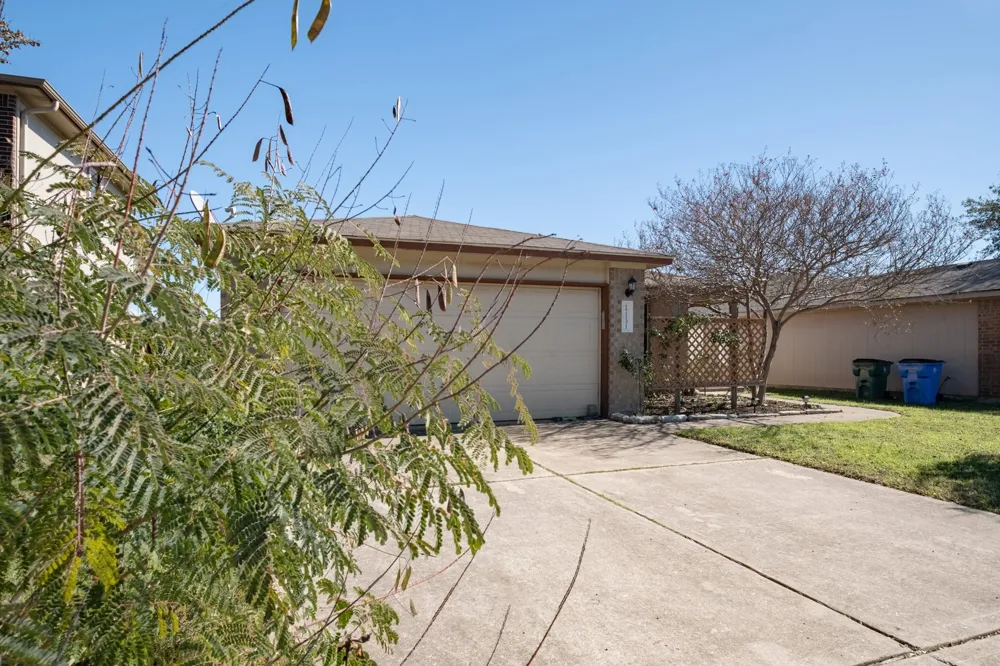 17131 Dashwood Creek Drive Pflugerville, TX 78660