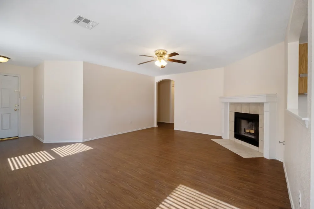 17131 Dashwood Creek Drive Pflugerville, TX 78660