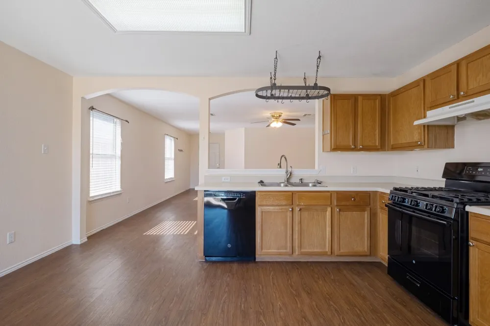 17131 Dashwood Creek Drive Pflugerville, TX 78660