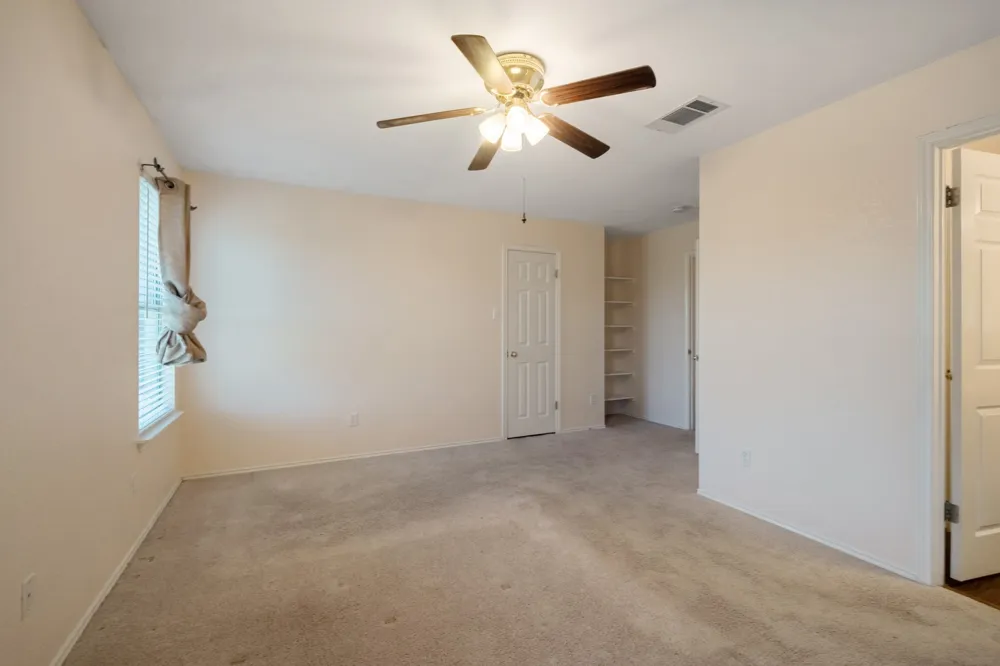 17131 Dashwood Creek Drive Pflugerville, TX 78660