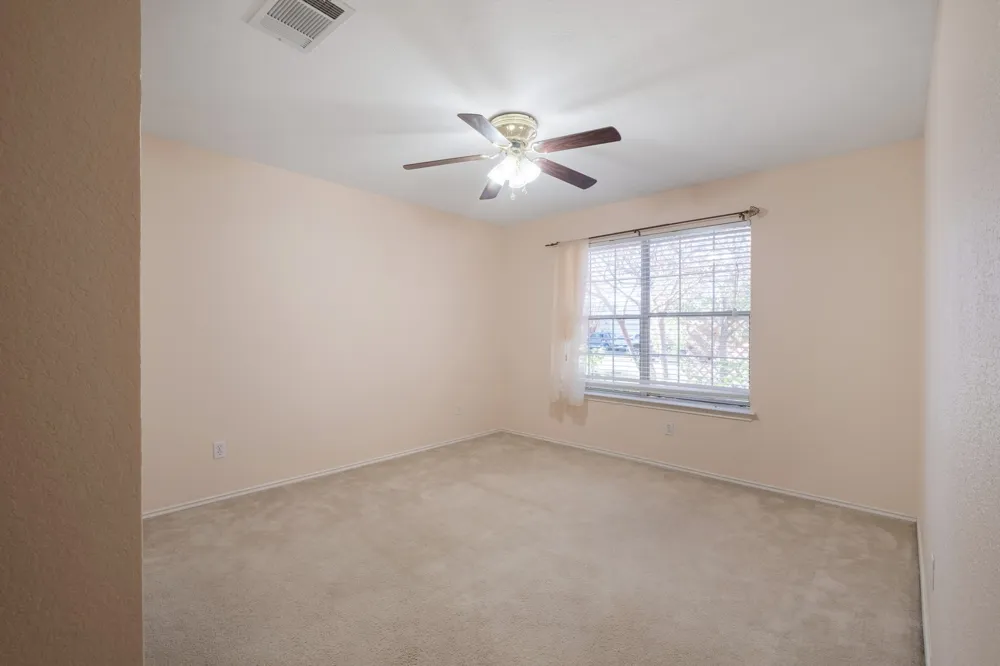 17131 Dashwood Creek Drive Pflugerville, TX 78660