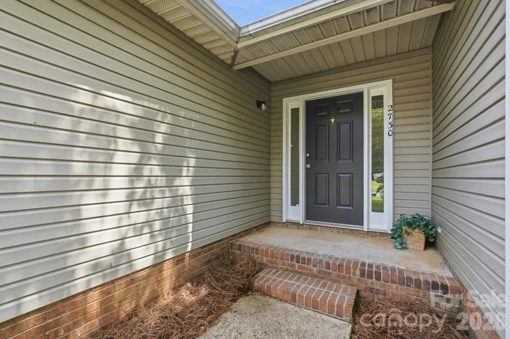 2730 Briar Trail Court Matthews, NC 28104