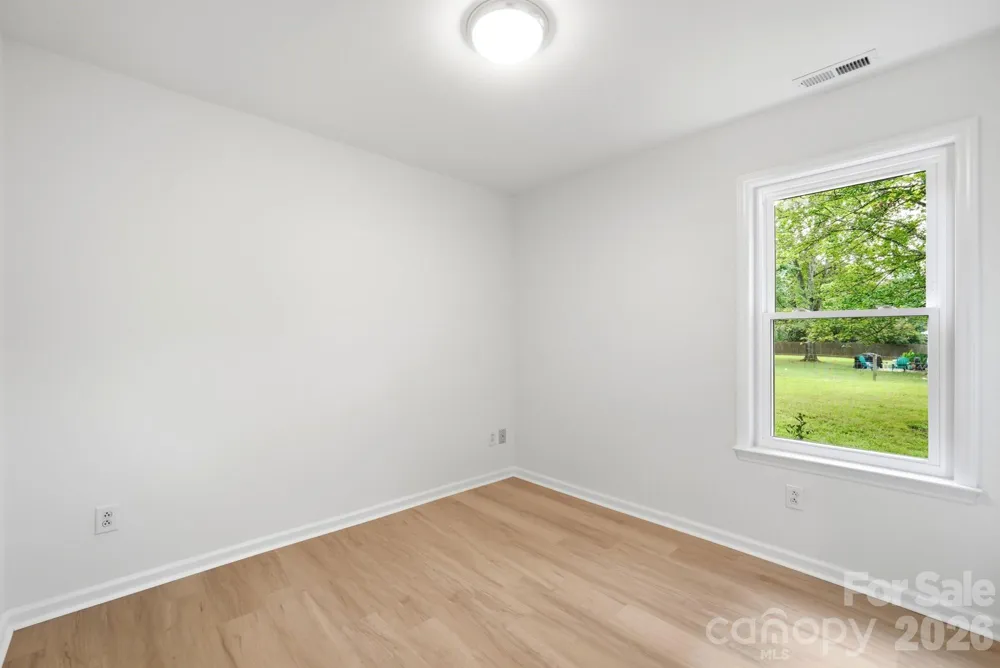 2730 Briar Trail Court Matthews, NC 28104