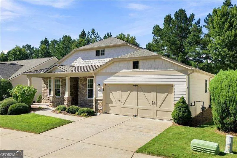 637 Laurel XING Canton, GA 30114