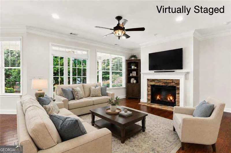 637 Laurel XING Canton, GA 30114