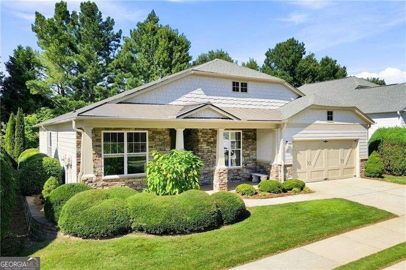 637 Laurel XING Canton, GA 30114