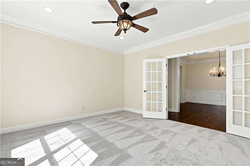 637 Laurel XING Canton, GA 30114