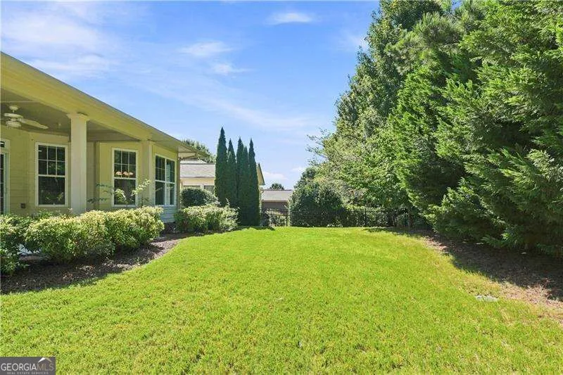 637 Laurel XING Canton, GA 30114