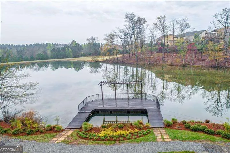637 Laurel XING Canton, GA 30114
