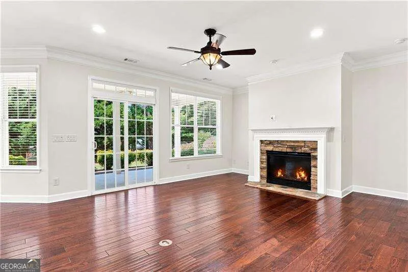 637 Laurel XING Canton, GA 30114