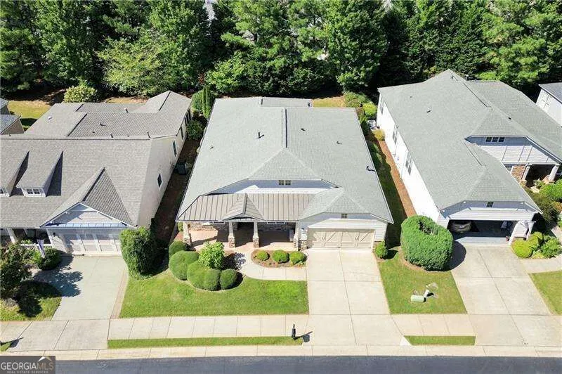 637 Laurel XING Canton, GA 30114
