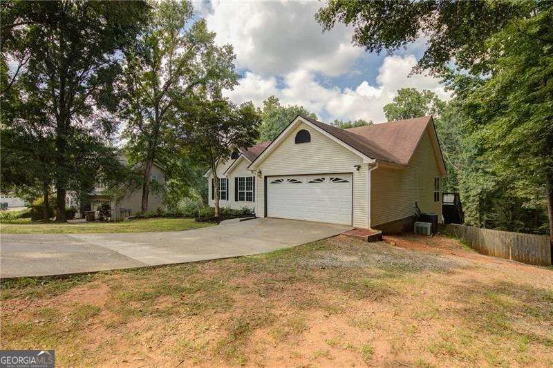 4267 Rivuere PT Gainesville, GA 30507