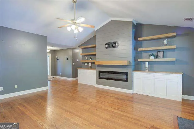 4267 Rivuere PT Gainesville, GA 30507