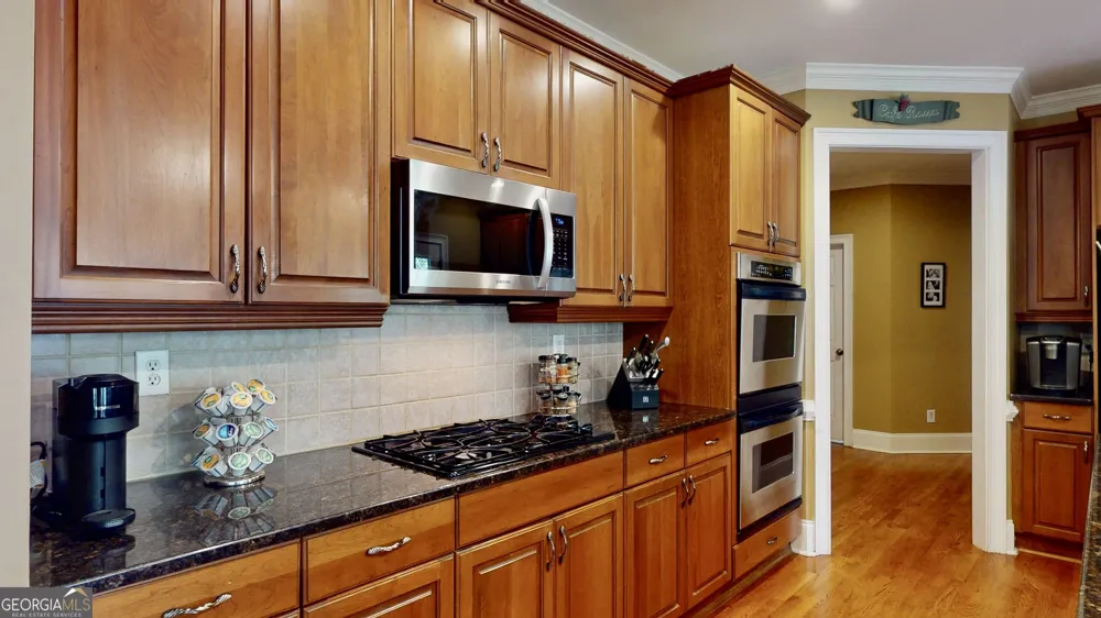 3755 Maryhill LN NW Kennesaw, GA 30152