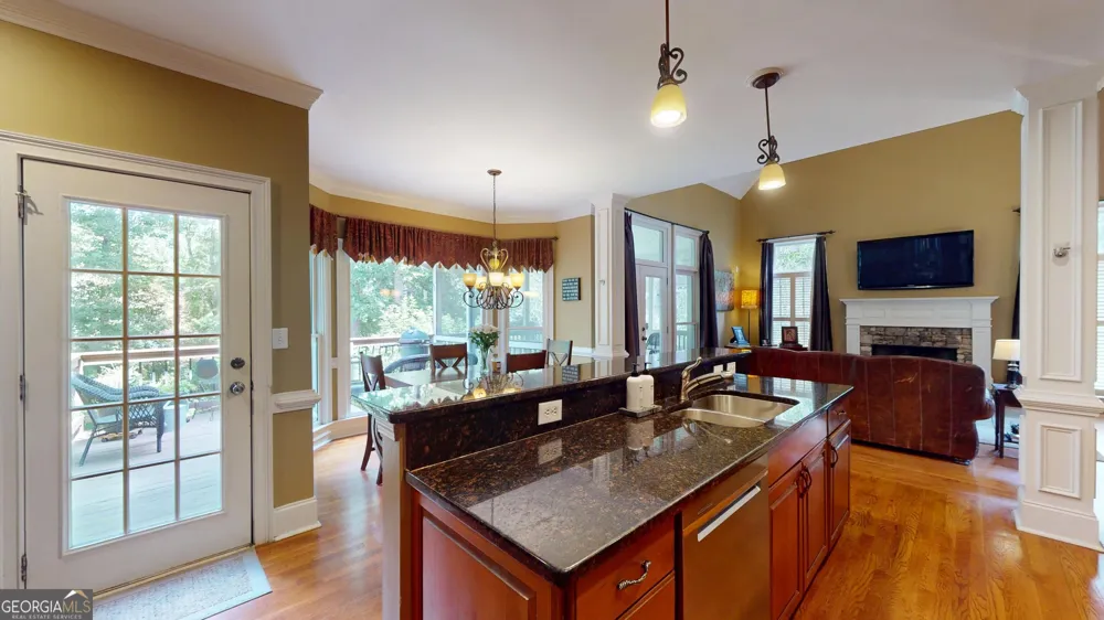 3755 Maryhill LN NW Kennesaw, GA 30152