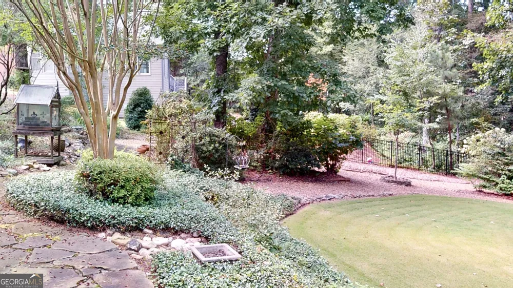 3755 Maryhill LN NW Kennesaw, GA 30152