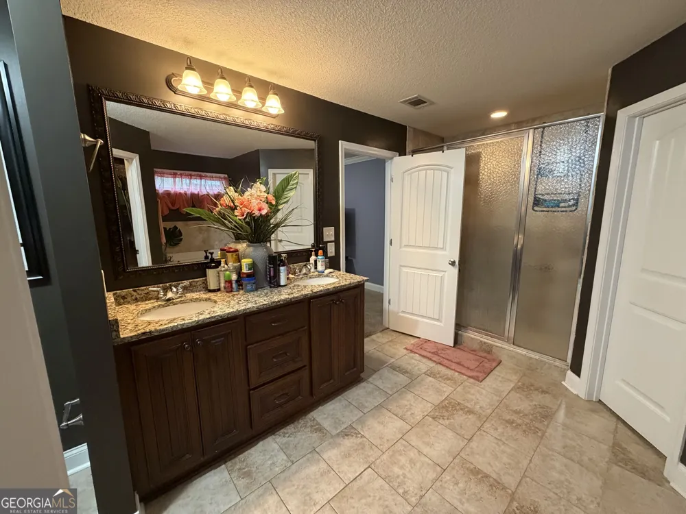 206 Lasso DR Warner Robins, GA 31088