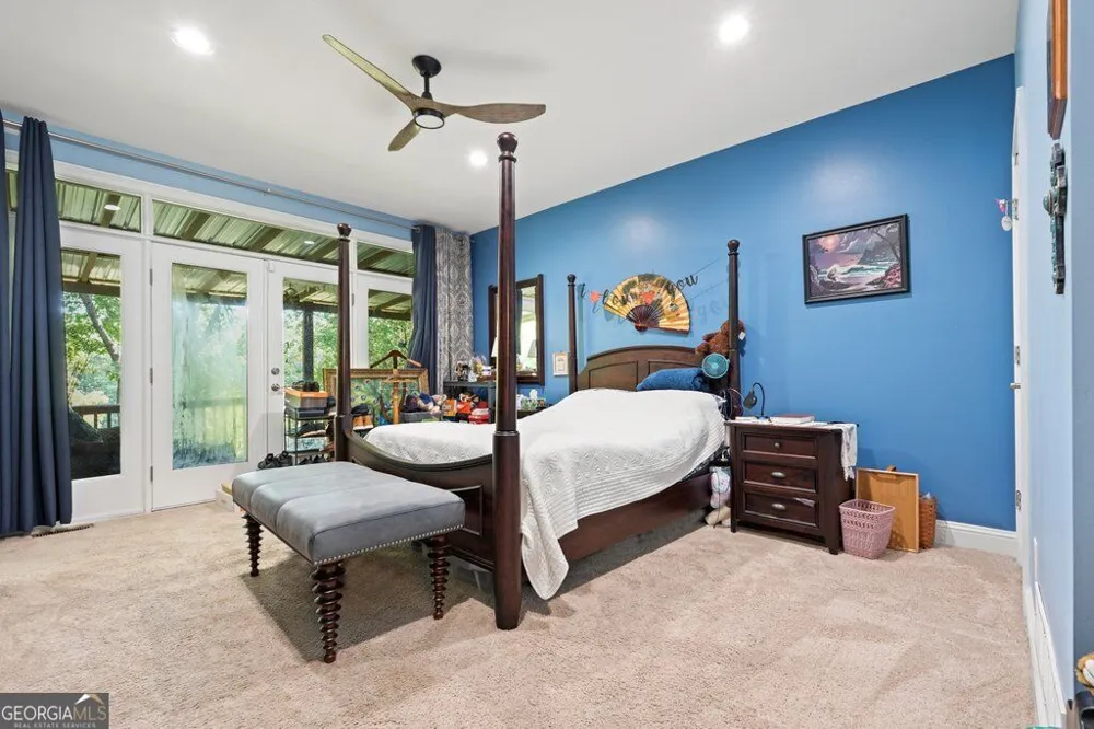 21 Rocky CIR NE White, GA 30184