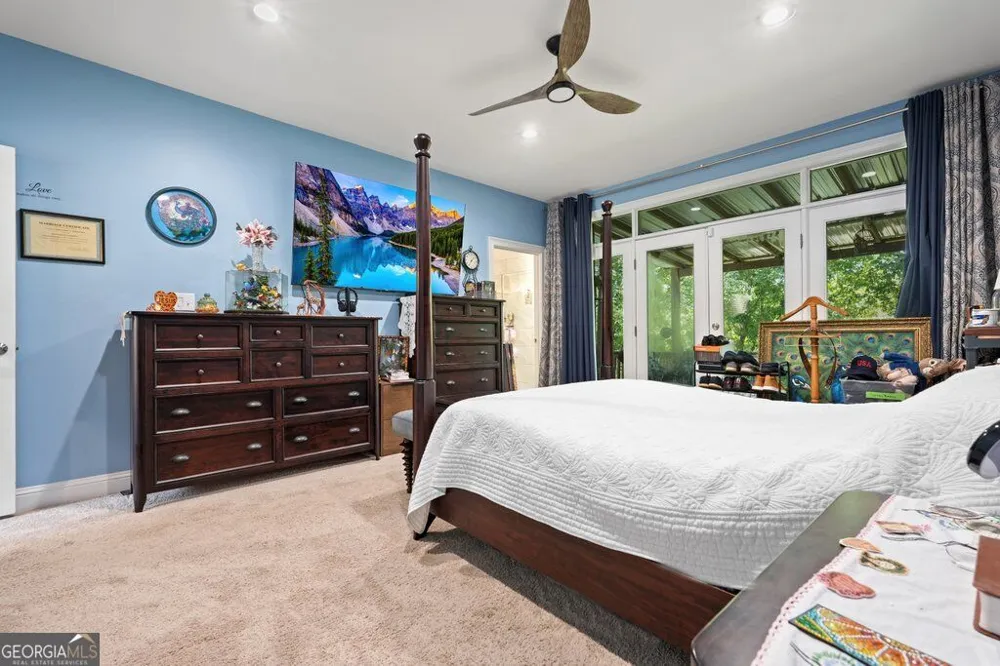 21 Rocky CIR NE White, GA 30184