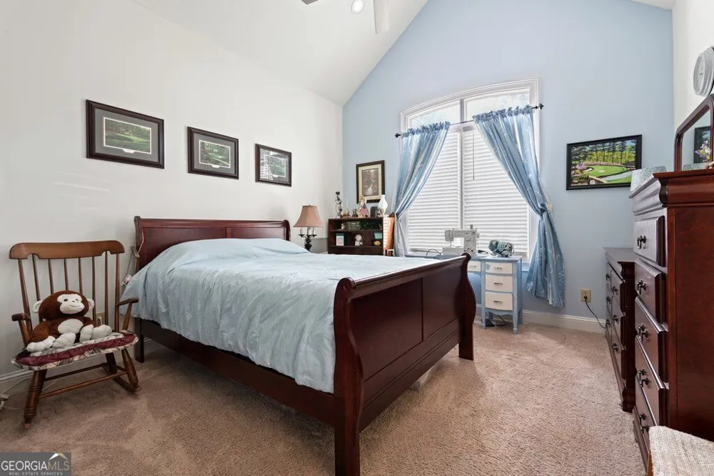 21 Rocky CIR NE White, GA 30184