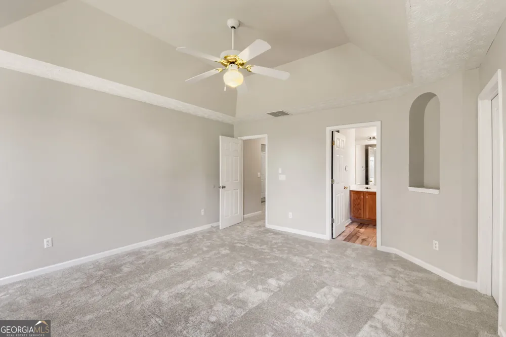 606 Mayfern Trace Fairburn, GA 30213